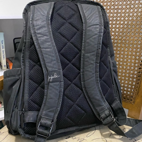 Jujube Diaper Bag Be Right Back - Black Out - Picture 4 of 7